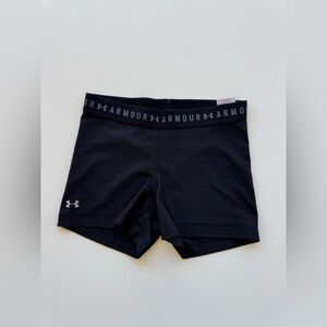 ✨Under Armour Black Athletic Compression Shorts✨